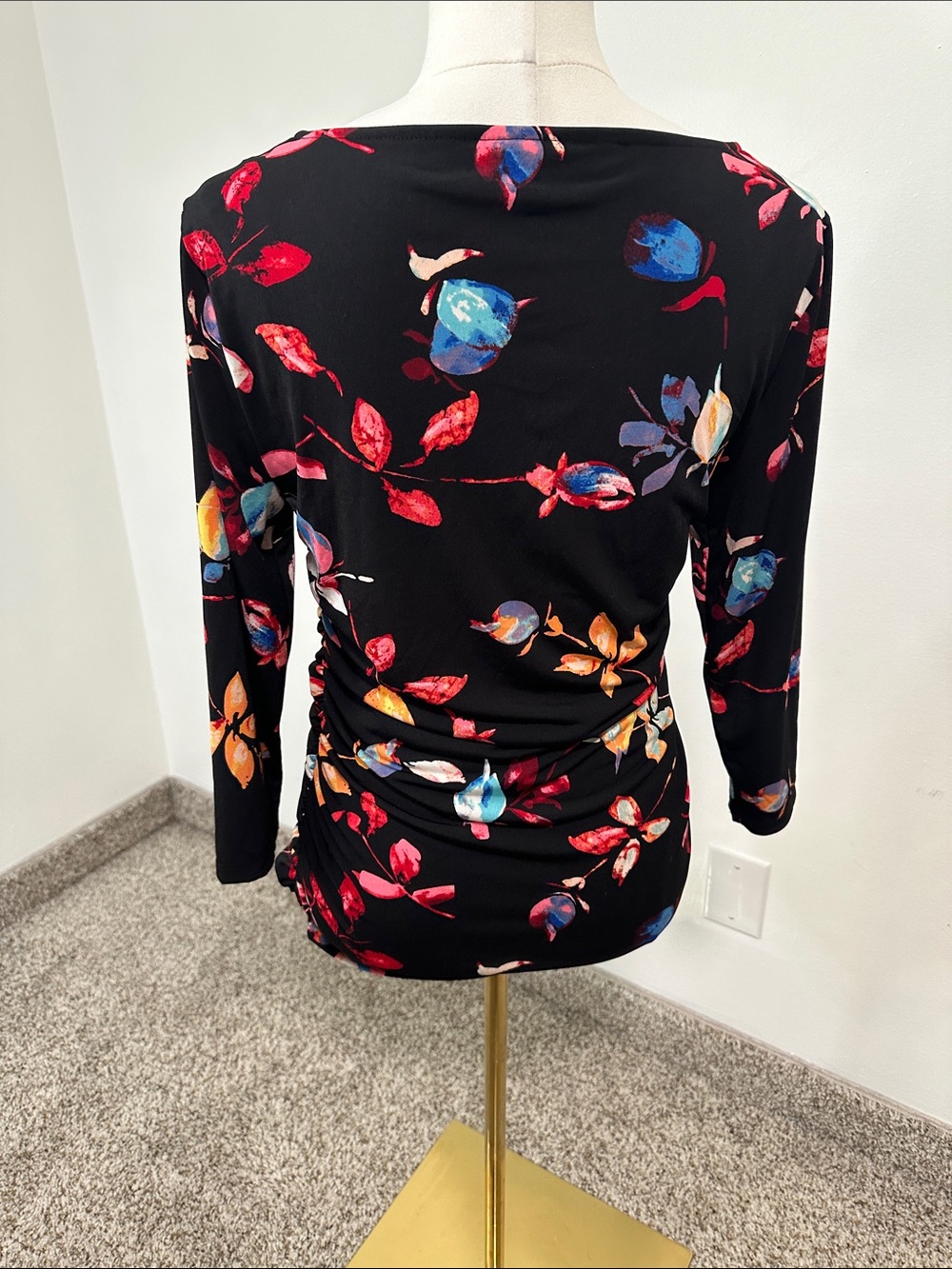 🦎 Jennifer Lopez Blouse - Picture 3 of 5